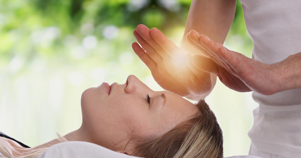 Alternative medicine-reiki
