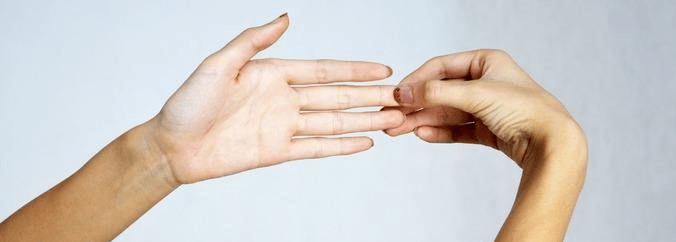 Massage the middle finger